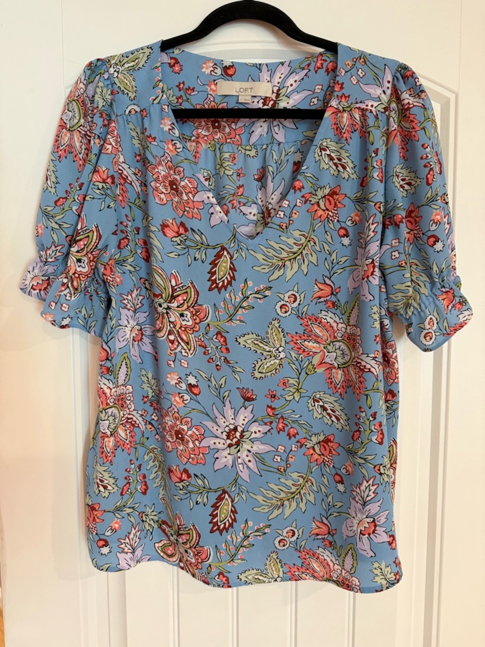 LOFT Sky Blue Floral V-Neck Short Puff Sleeve Blouse